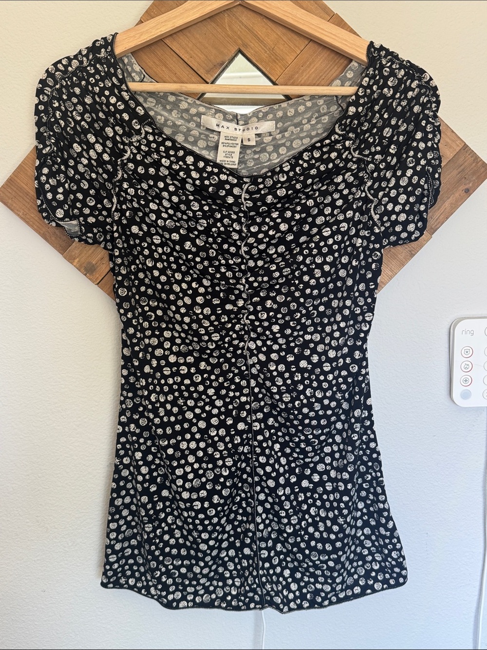 Max Studio Black and White Dot Floral Short Sleeve Blouse